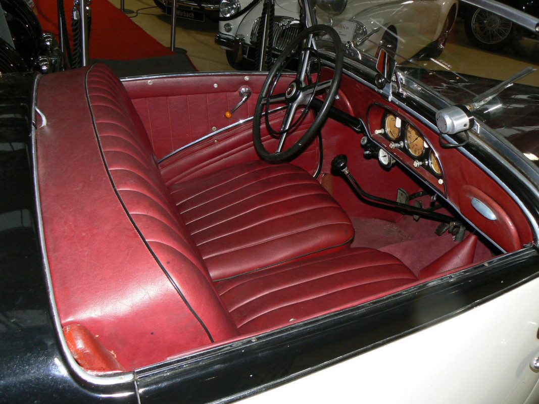 Mercedes-Benz_170V_Roadster_6