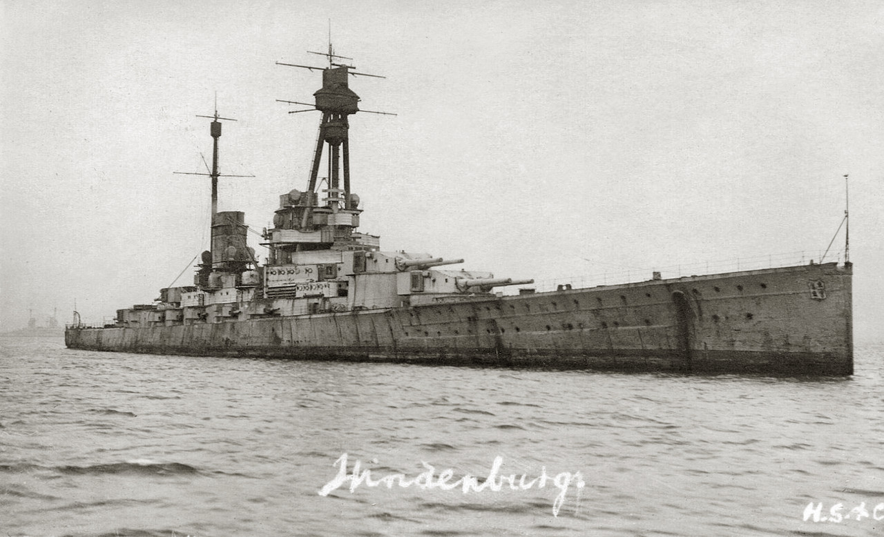 Hindenburg-en-Scapa.jpg