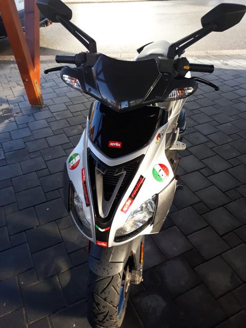 57C5EFA0-3C4A-421C-B97C-6246661D3C2D