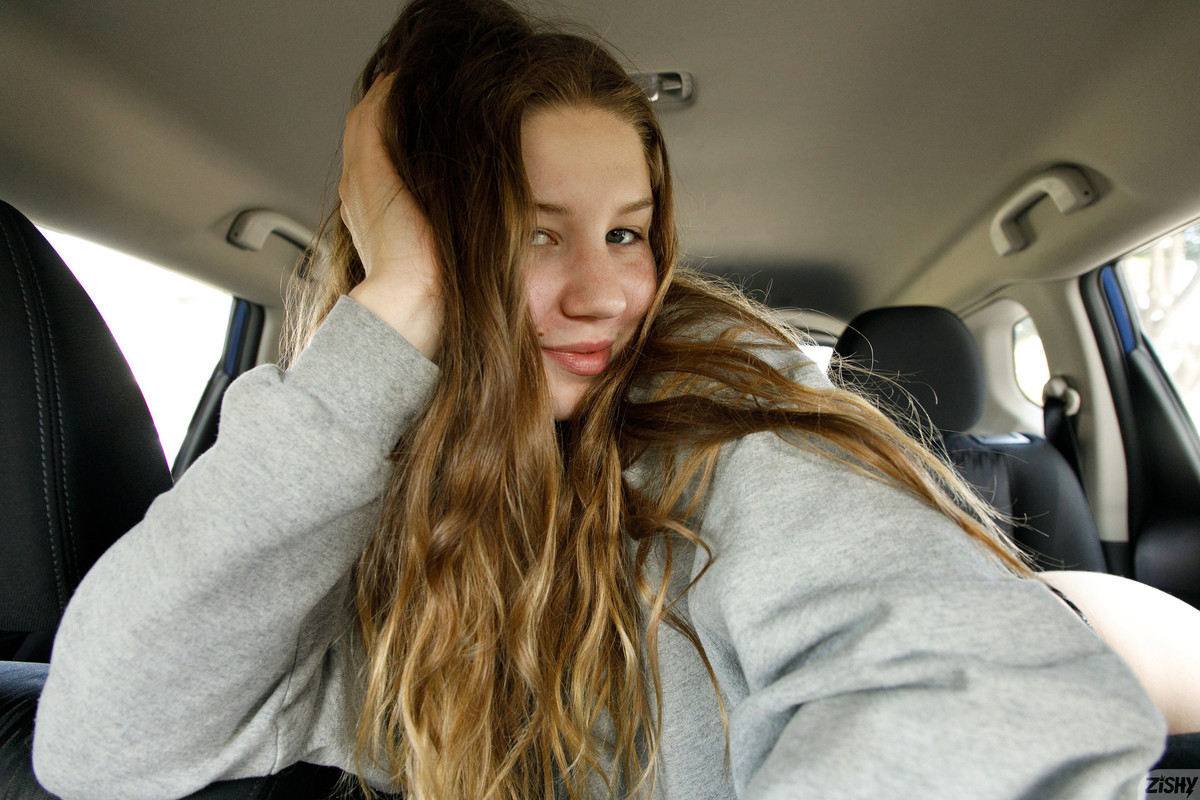 full_062_1111321208465881