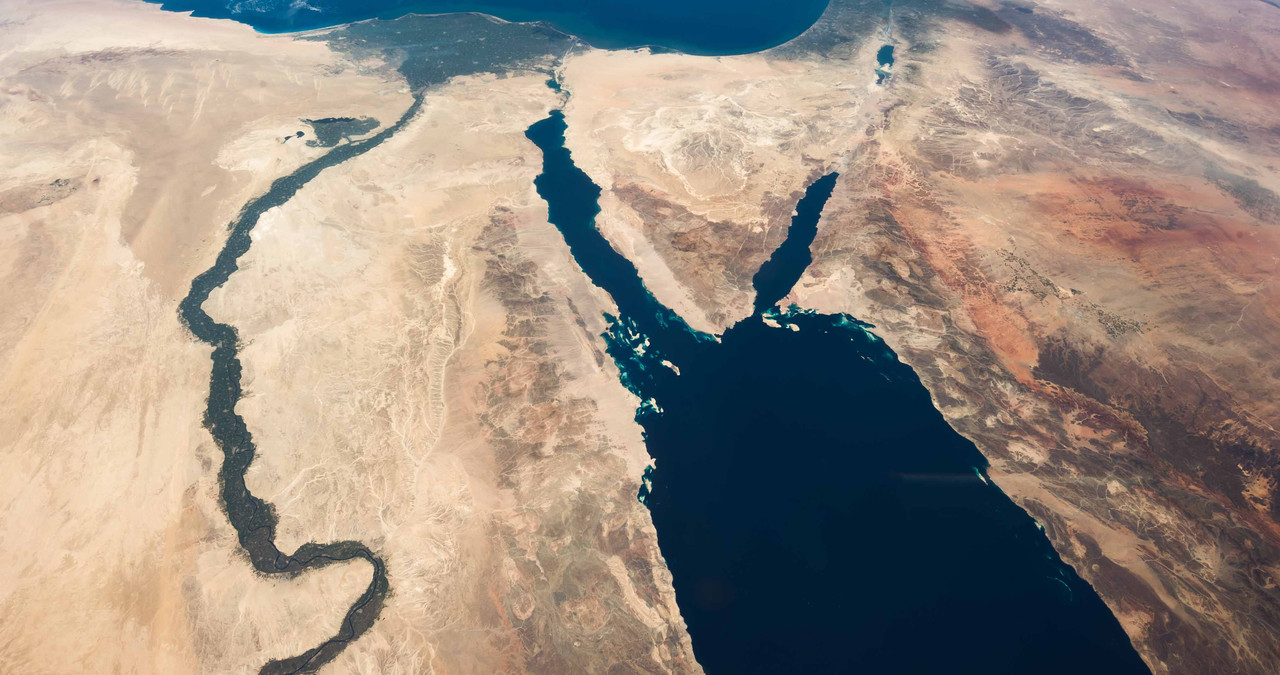 سيناء التنمية المستدامة وعلاقتها بالتكنولوجيا