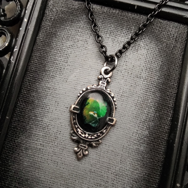 Opal Flame Crest