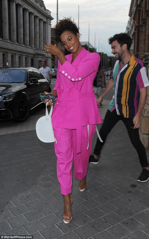 4E12766200000578-0-image-a-80_1531174238474