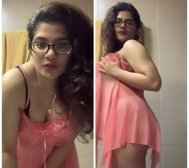 Hot desi aunty nude stripping exclusive viral video