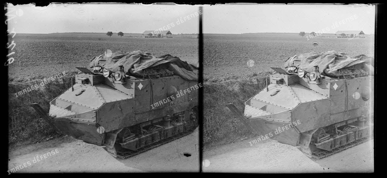 Des groupements de chars de réserve de la 3e armée, dirigée par le général Humbert, participent à la
