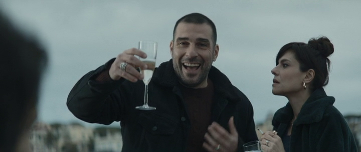 vlcsnap-2025-05-19-21h46m18s365