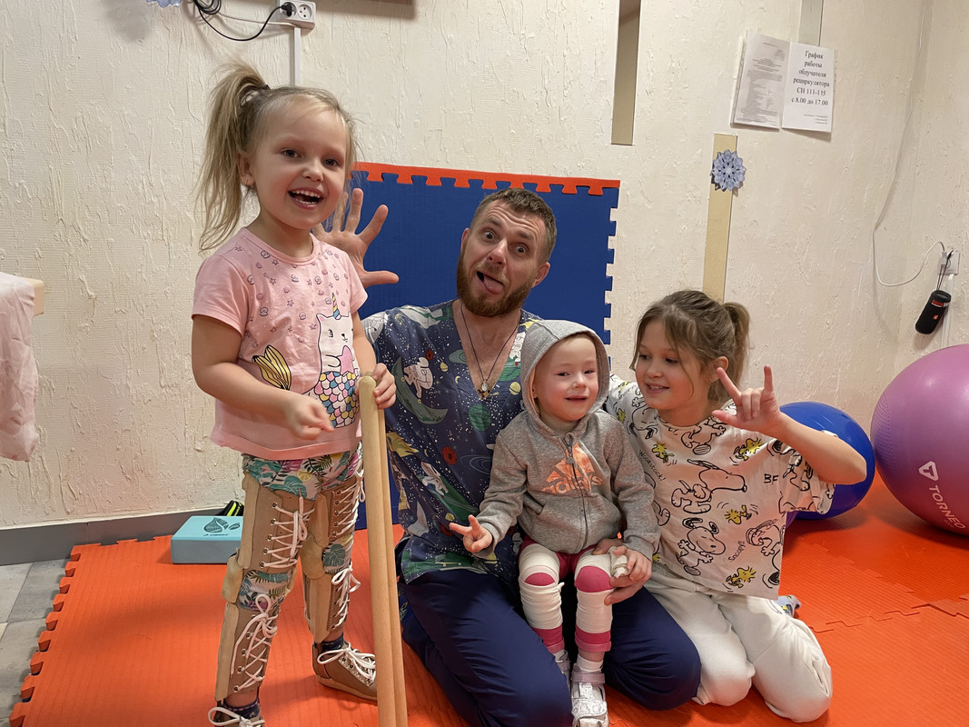 20E9E2EA-2767-49F6-B0BB-5EFD855DFA27