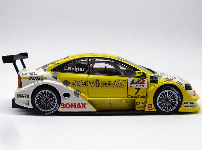 Opel Astra V8 Coupe DTM 2001 Reuter (3)