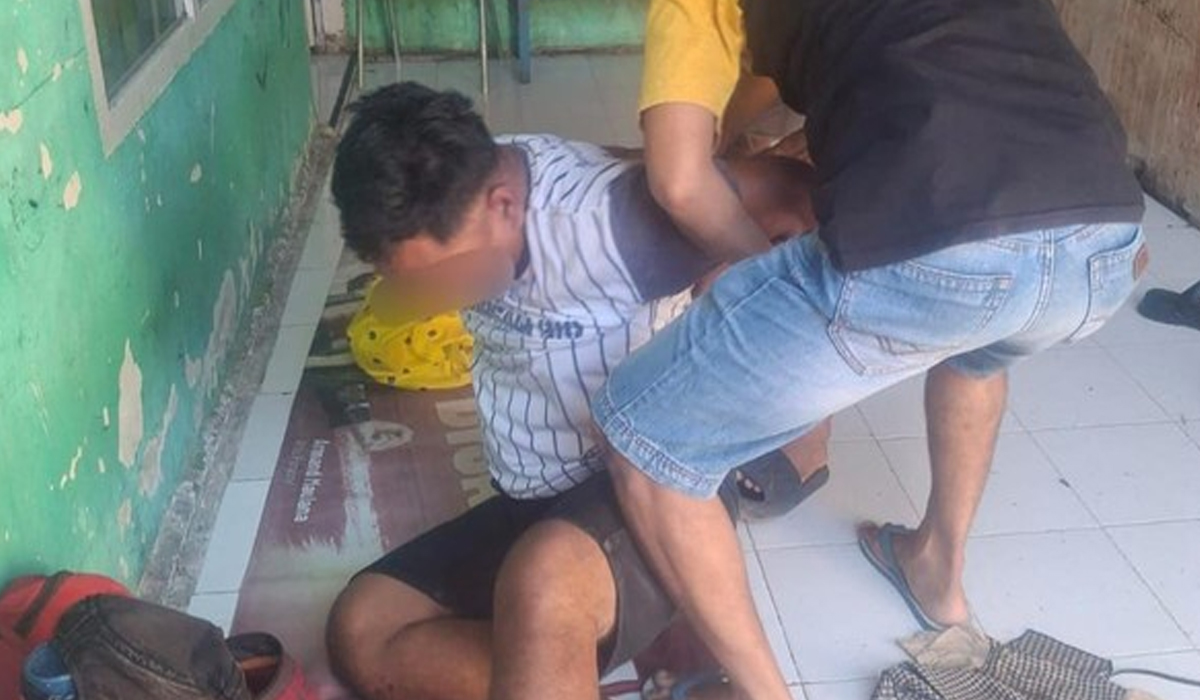 Akhir Pelarian! Residivis Curanmor Makassar Ditangkap di Bulukumba, Kaki Ditembak Polisi! Akhir Pelarian! Residivis Curanmor Makassar Ditangkap di Bulukumba, Kaki Ditembak Polisi!