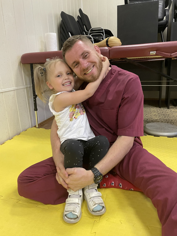 78578654-428A-4AAC-96A1-E9FF2779016F