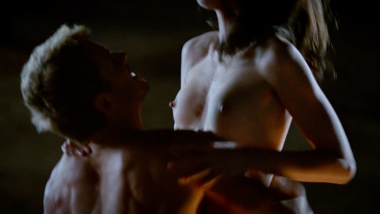 Karolina Wydra True Blood 00 04 56 10 Still037