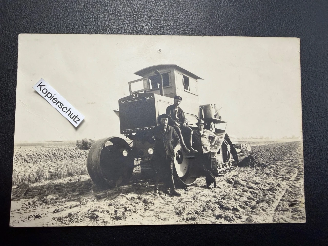 Altes Foto Traktor Trecker Schlepper Halbkette
