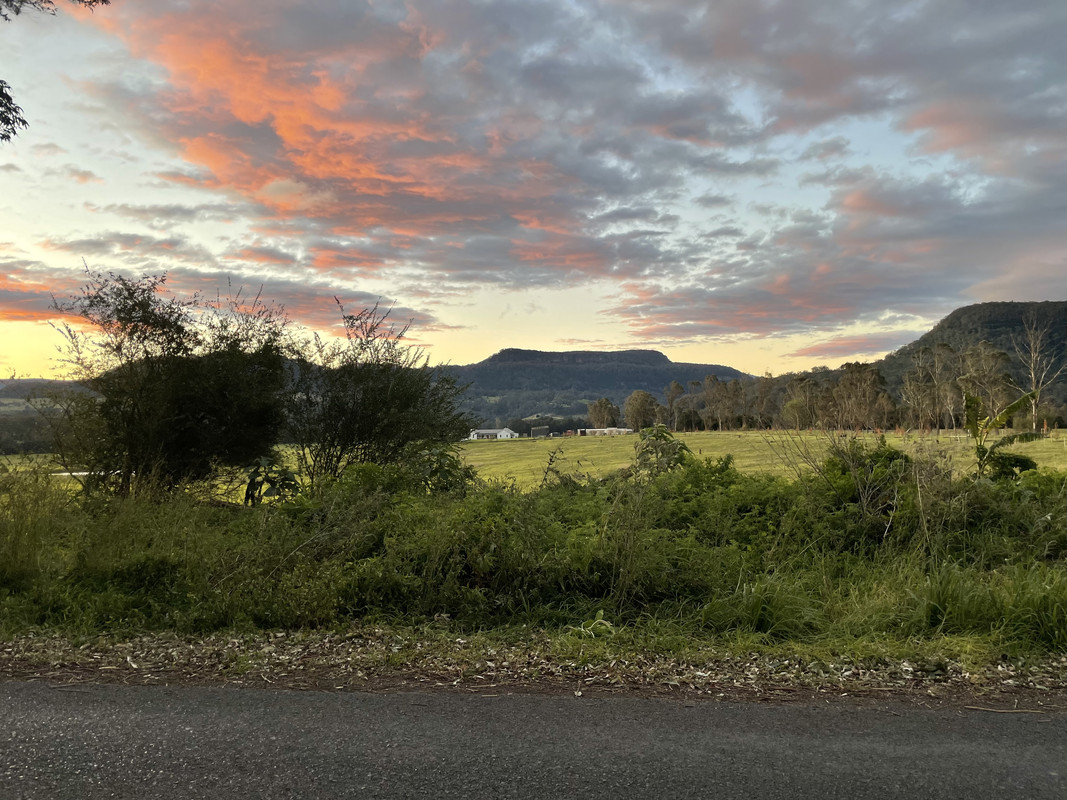 AC7F75D1-57C6-4BE0-802A-1183F7BF1E54