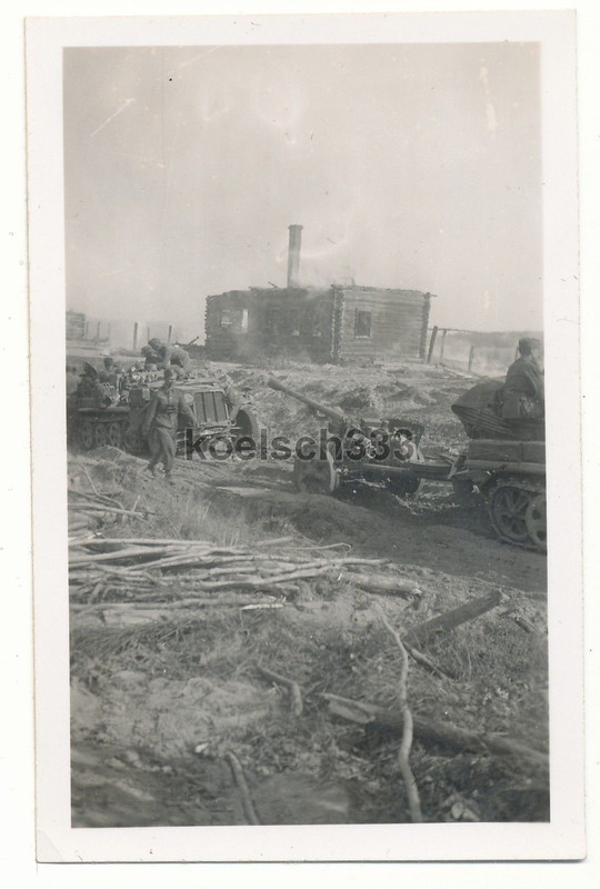 Foto Panzer Halbketten 7,5cm PaK Geschütz Bauern