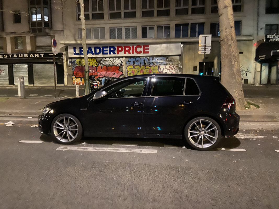 063846F1-8059-4D1B-A2A2-EC4EE0CDE5EF