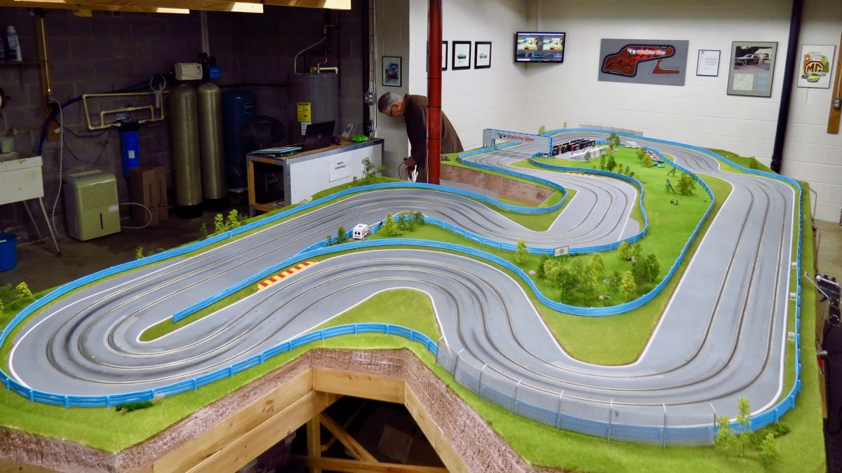 [Image: Rick-Foster-Track-Photo-1.jpg]
