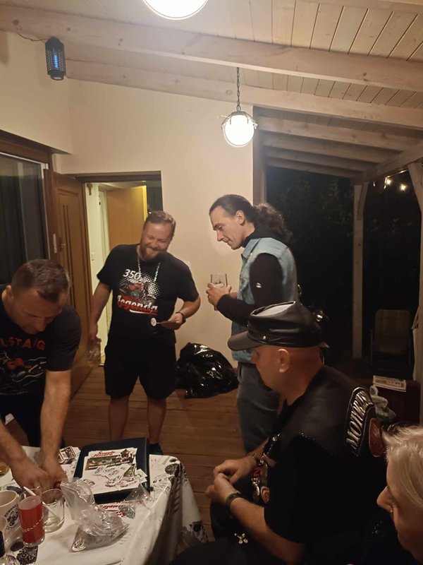 0a6e846e-9d5a-46a9-8371-9f366065e2d2