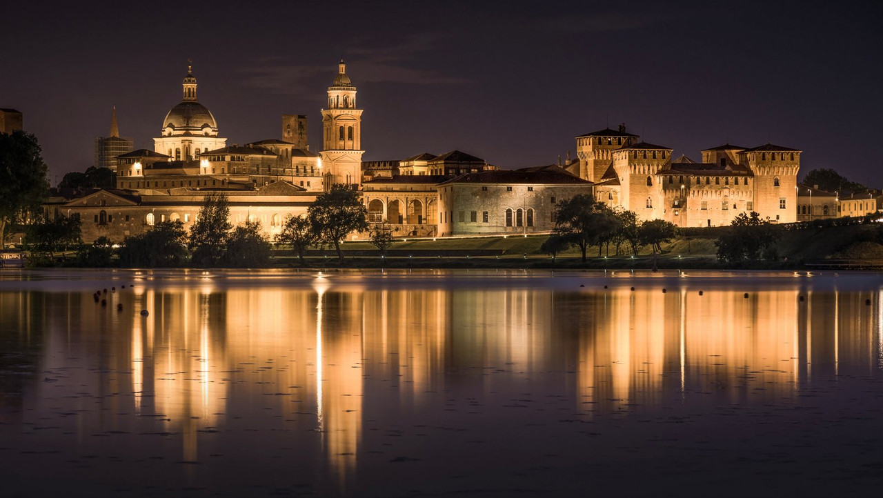 gold-lombardy-italy-dis.jpg