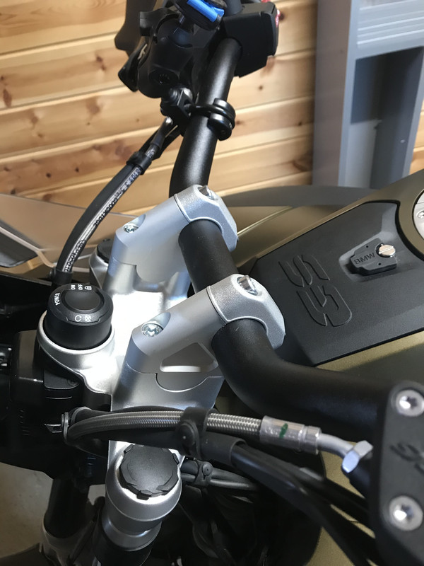 B30386BE-49D3-4709-985B-A63E5BA1C8B6