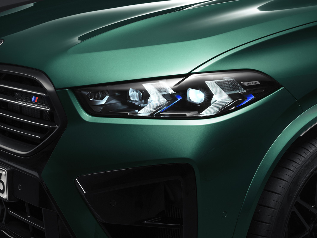 P90495532_highRes_the-new-bmw-x5-m-com