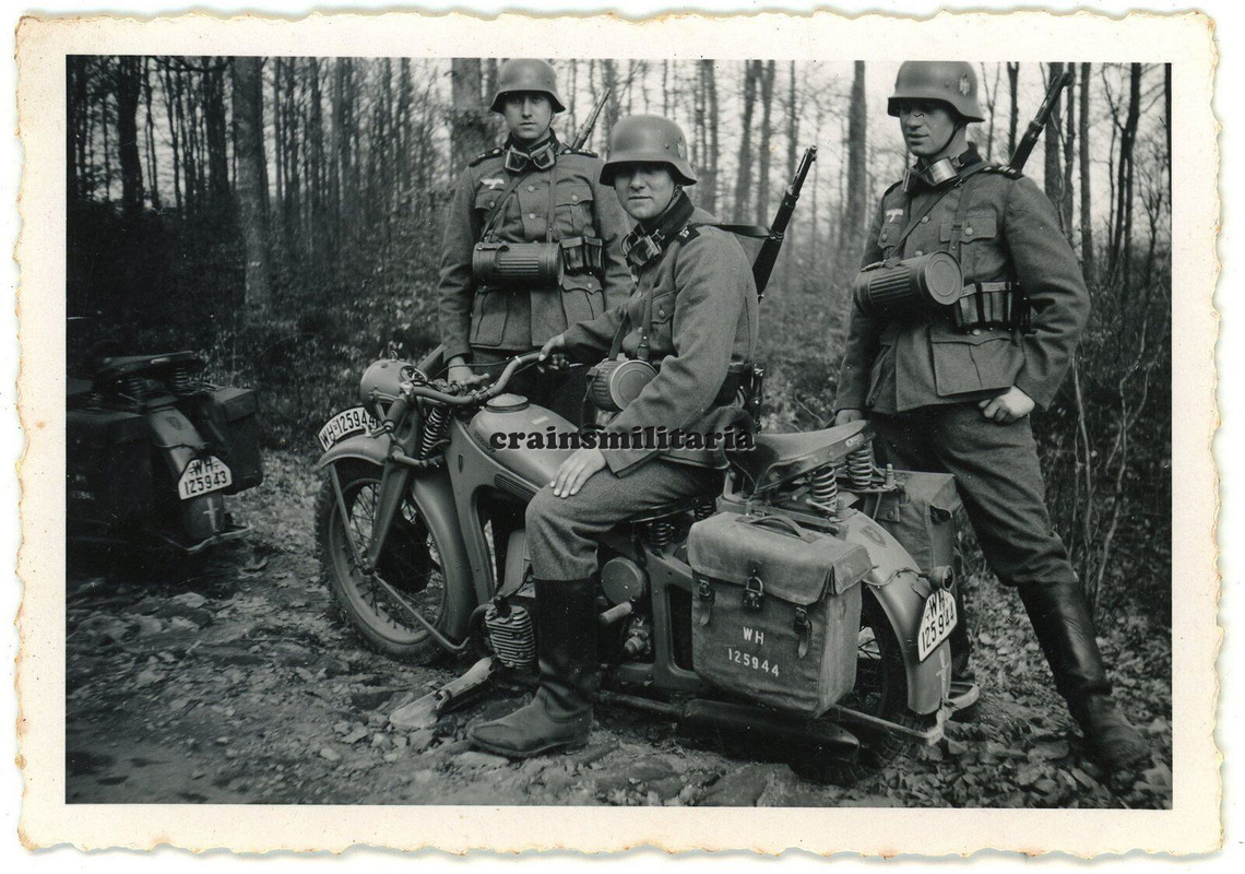 Orig. Foto Kradmelder MG-Bataillon 10 Pirmasens mit Zündapp Motorrad 1938.