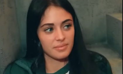 Sweet Girl Showing Boobs