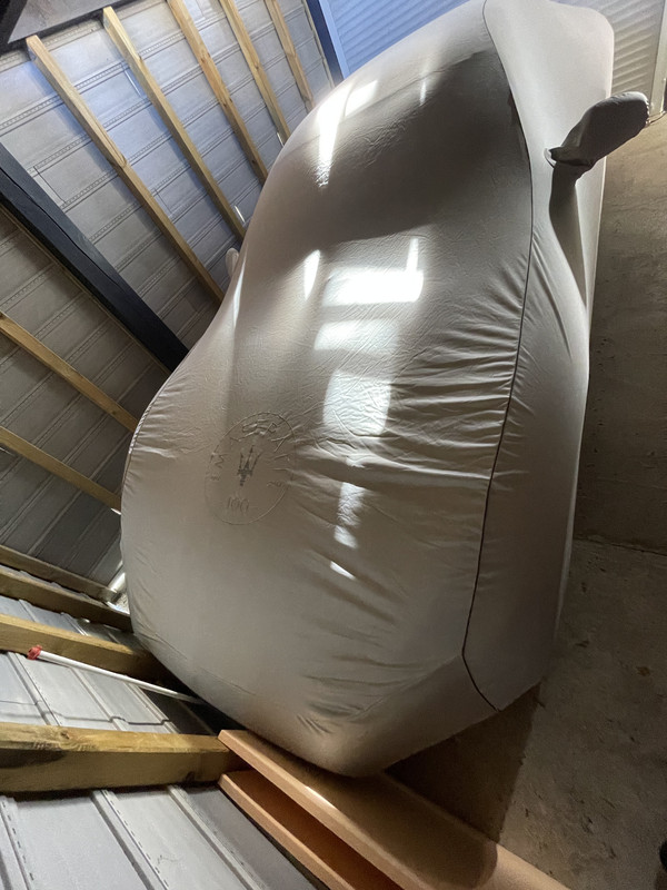 A0B2E19E-A535-4D11-B2F9-3A29D9F6E5E5