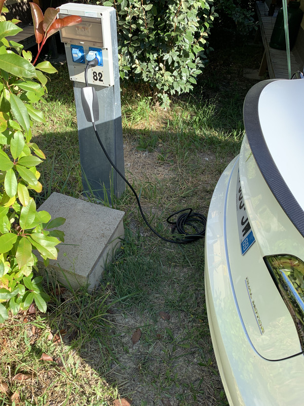 3ABB7D27-4840-4515-AB03-90FD24E2734A