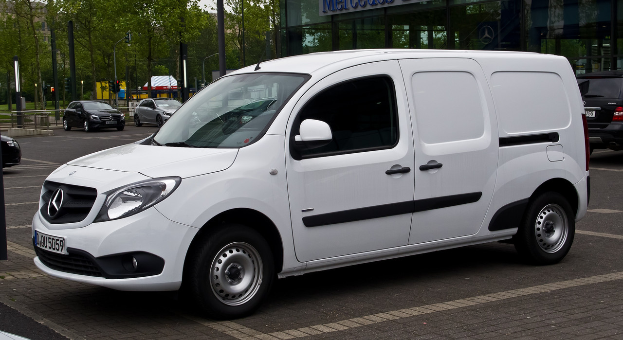 Mercedes-Benz_Citan_Kastenwagen_Extralang_109_CD
