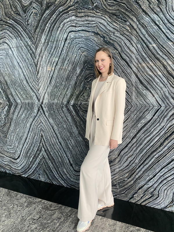 C20696ED-B0C6-4090-BD74-12E146ED2C8C