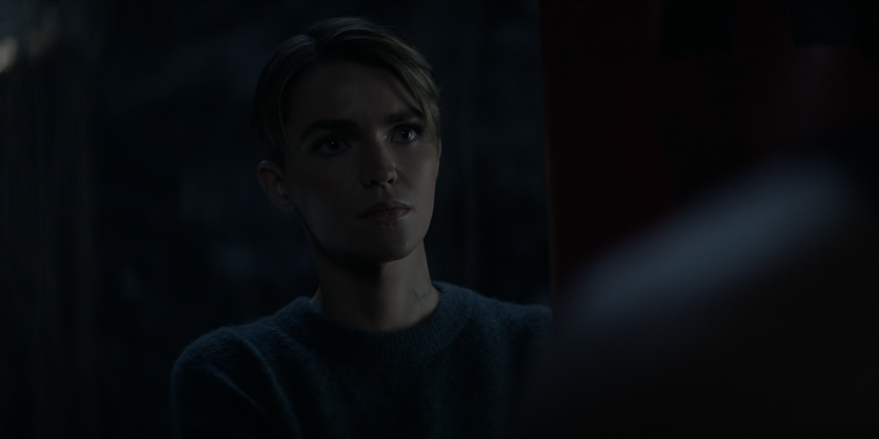 Batwoman.S01E17.A.Narrow.Escape.1080p.10bit.AMZN.WEB-DL.AAC5.1.HEVC-Vyndros.mkv_snapshot_13.26_[2020