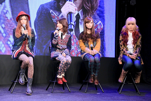 SCANDAL × Windows 8 009l