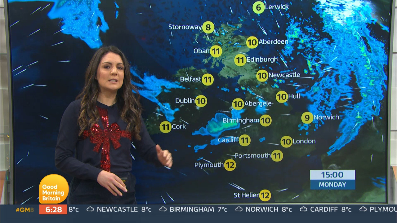 11.30 - 06.00.00 - Good Morning Britain. Morning magazine featuring a....ts_snapshot_29.46.712