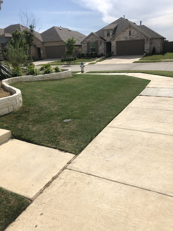 AF27DACD-02B0-4B87-B546-0D7A1219F6DB