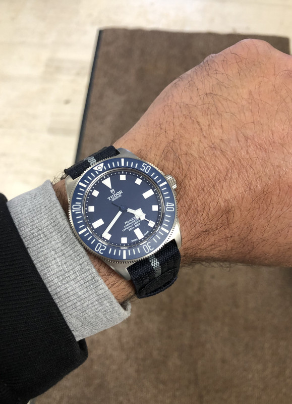 325F9178-8520-4560-B69A-10E761C3E526