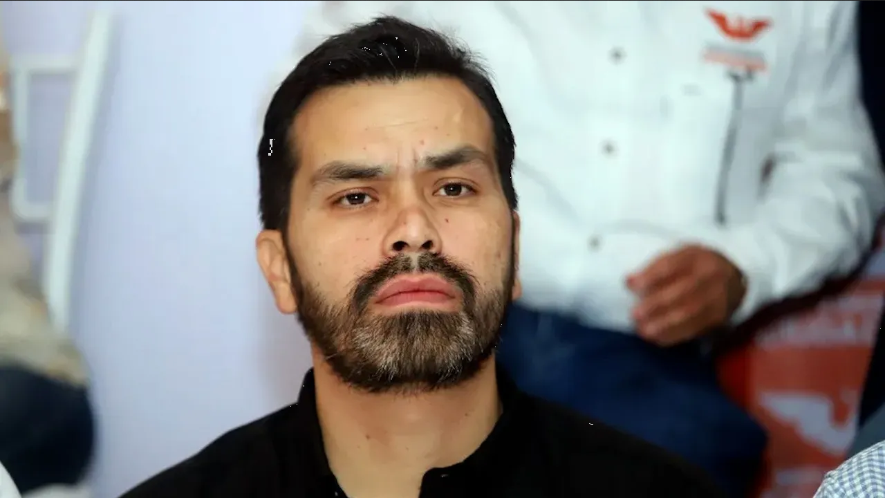 Álvarez Máynez dice adiós a los gasolinazos; buscará bajar precio de la gasolina