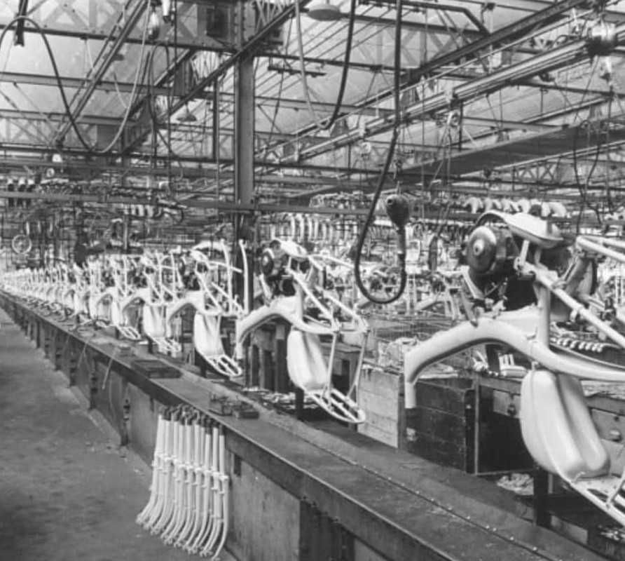 384925F1-0B1D-4A3D-B38A-6DAABC9E10A2