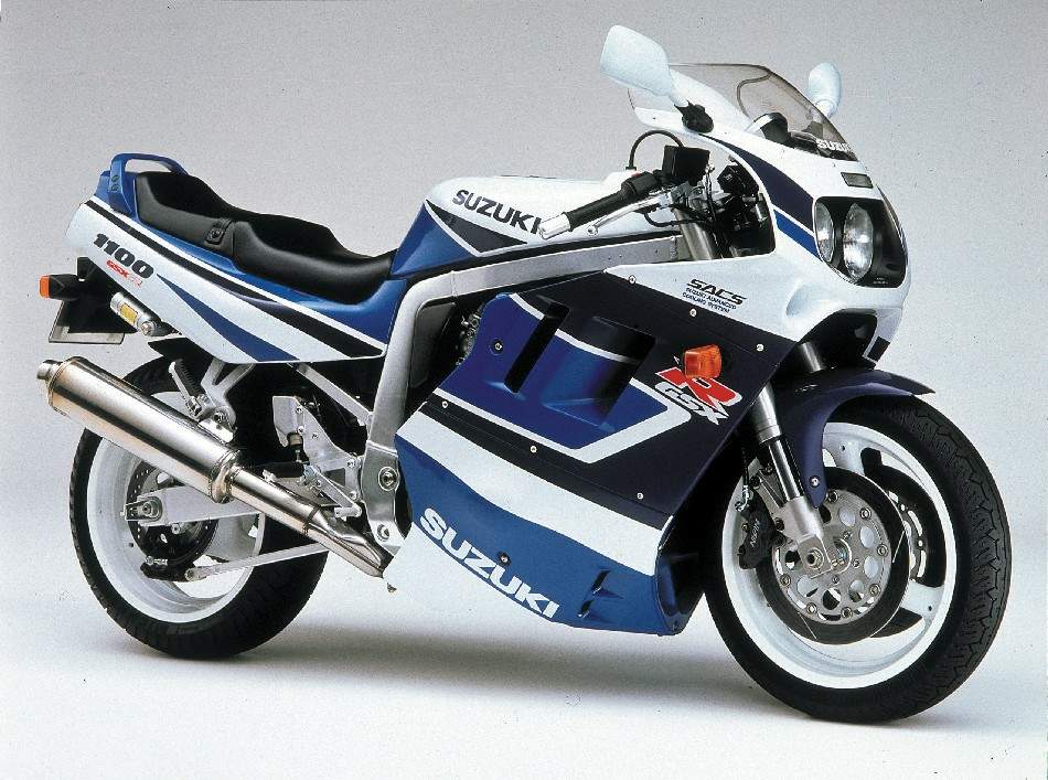 Suzuki-GSXR1100-91-5.jpg