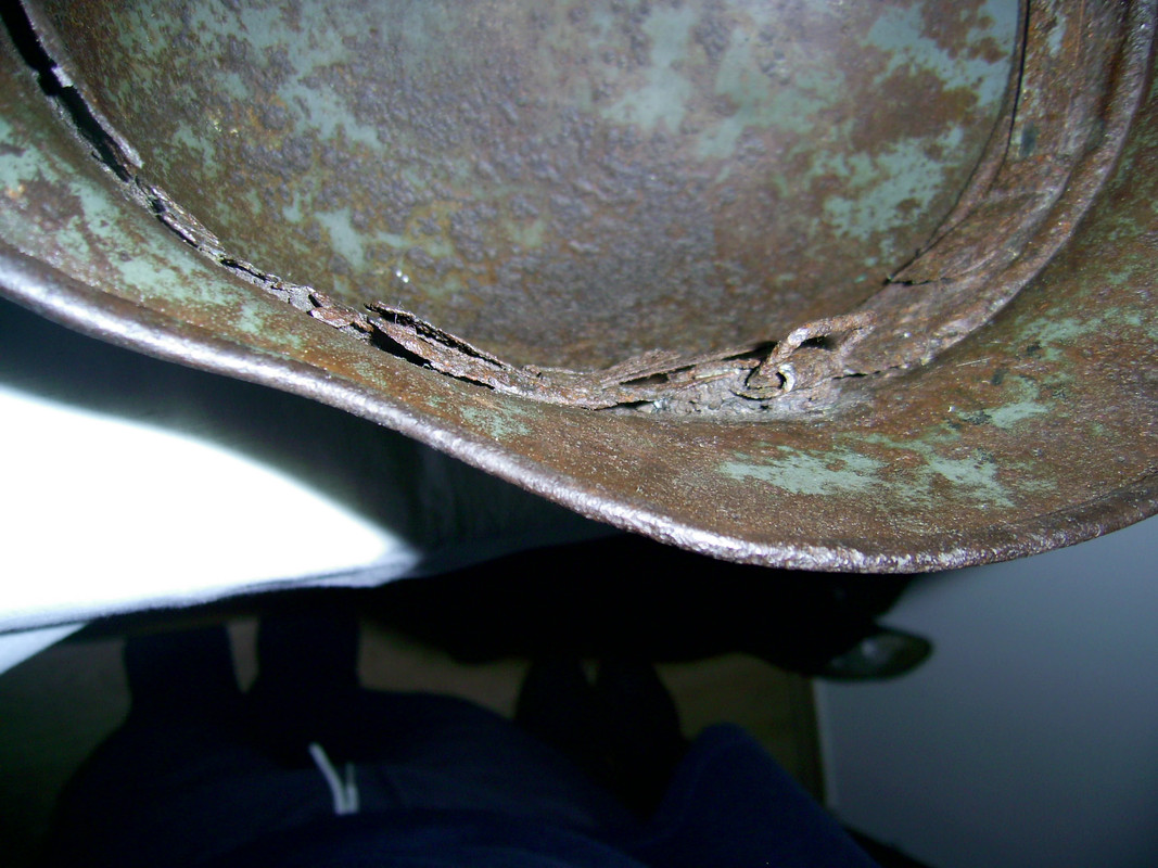 Német rohamsisak (10)