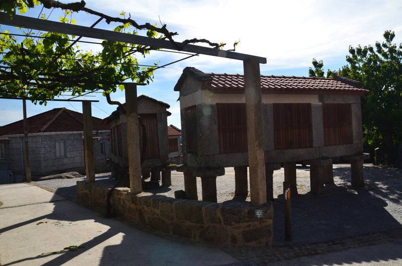 PUXEDO-28 Y 29-5-2024 - Galicia y sus pueblos - 2017/2024 (2)