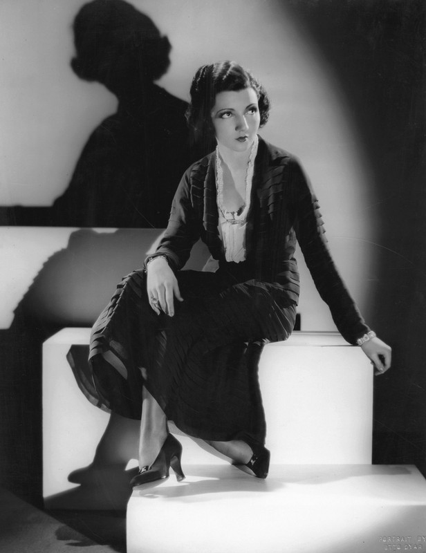 claudette_colbert_c16