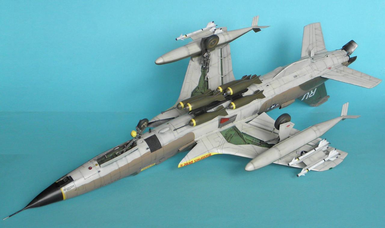 F-105_98