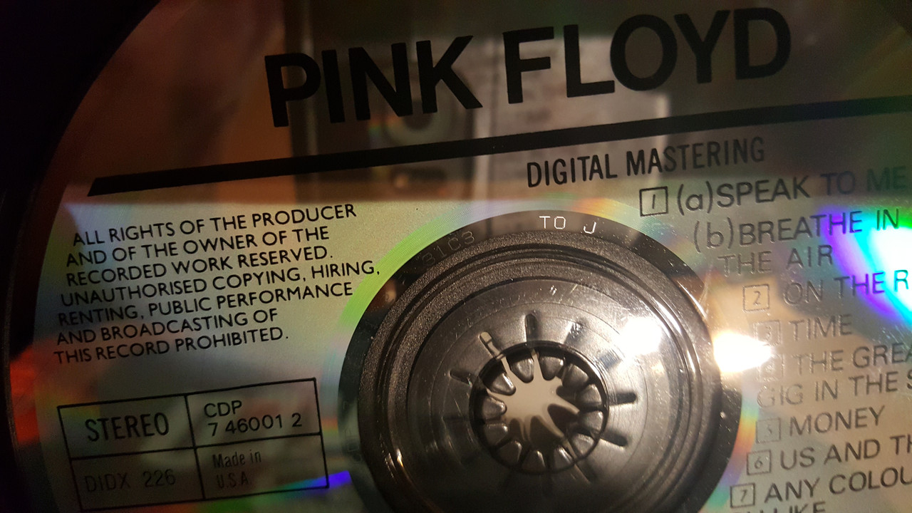 Pink Floyd - The Dark Side of the Moon: which CP35-3017 to Pink Floyd - The Dark Side of the Moon: which CP35-3017 to