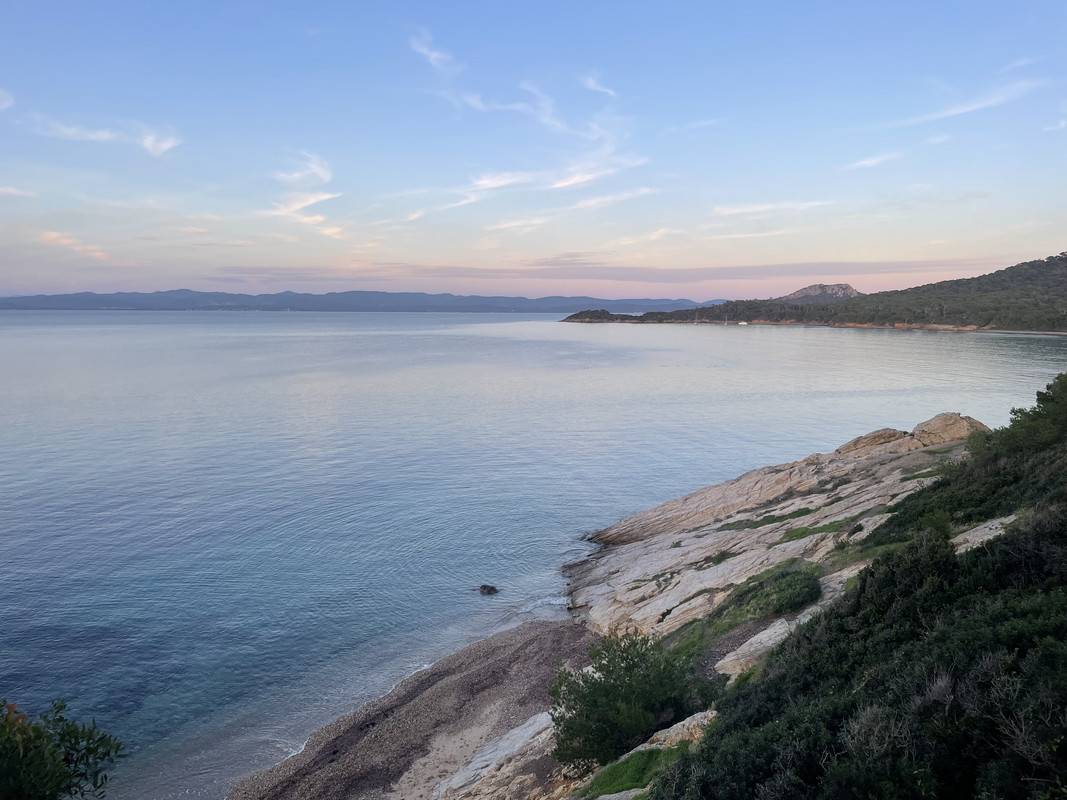 6DAADCC4-C0E4-4D68-A555-2BC6FBE74971