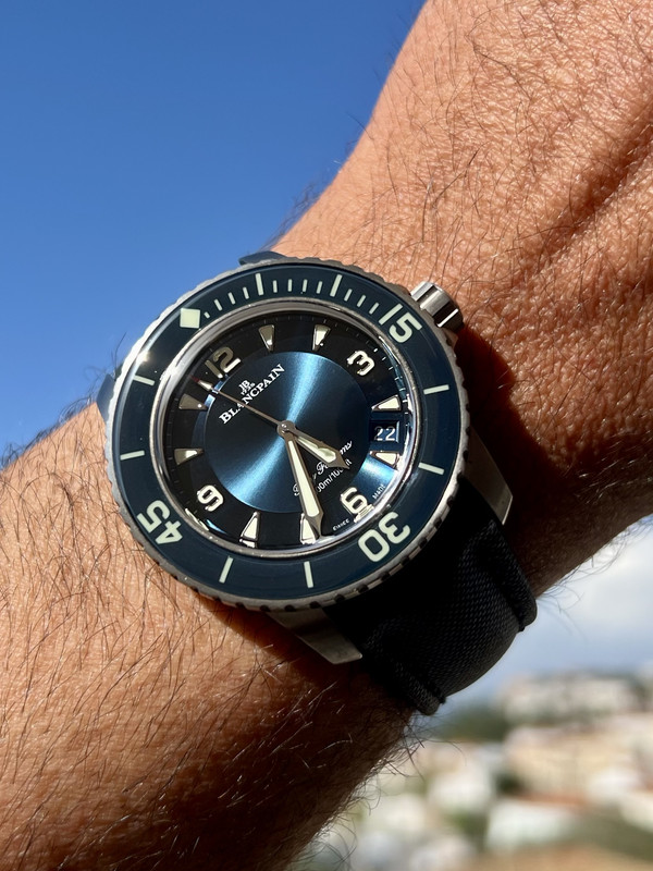 27E61F6B-3330-431A-90A5-BD30E9150134