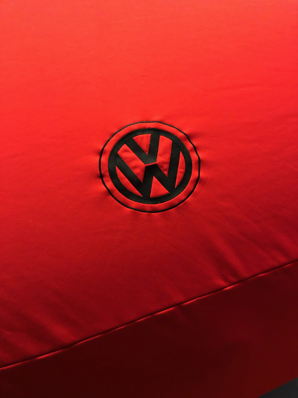 30E2E7CD-A7AB-4A58-B70F-2C33012D2933