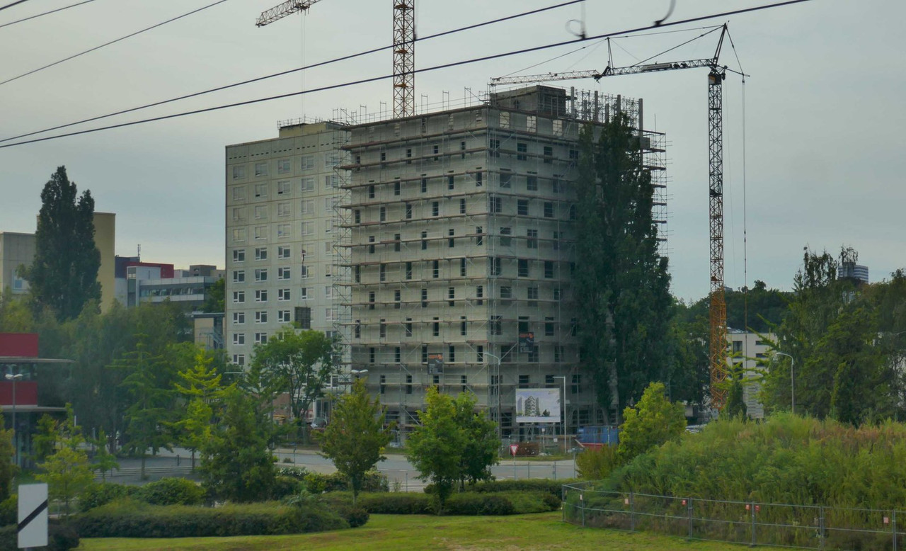 Bild: https://i.postimg.cc/mrdTSwFz/P1300557.jpg