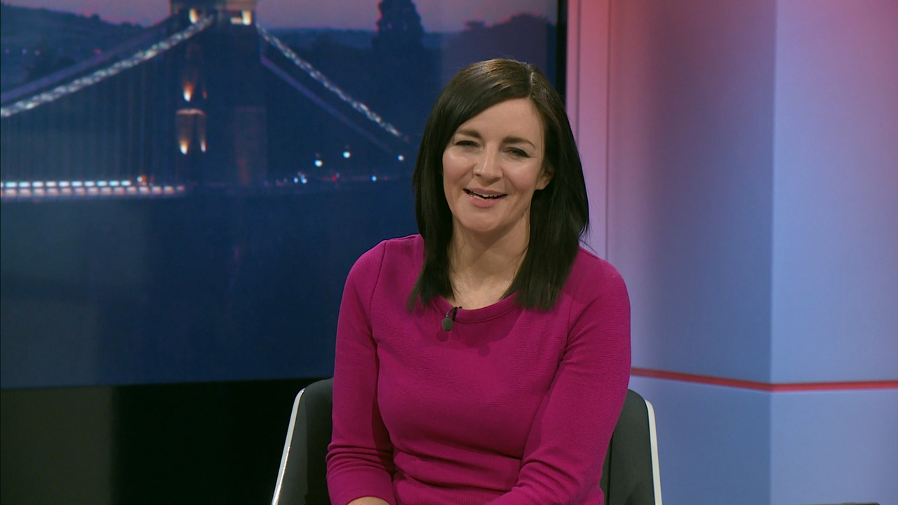 02.13 - 17.45.00 - ITV News West Country. News for Devon, Cornwall, S....ts_snapshot_15.45.766
