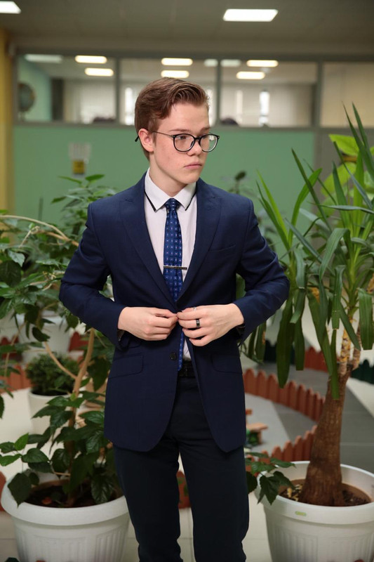 2BFA3EF0-7834-4453-A72A-2D28520F9F26