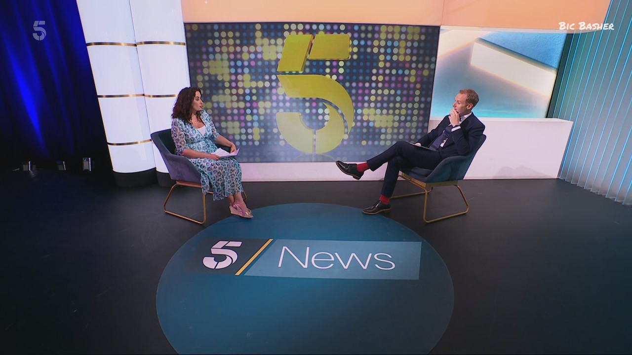 5 News at 5_20250919_17001800.ts_snapshot_46.05.200